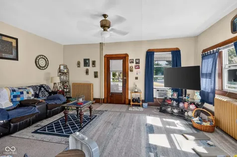 147 E King Street Franklin IN 46131