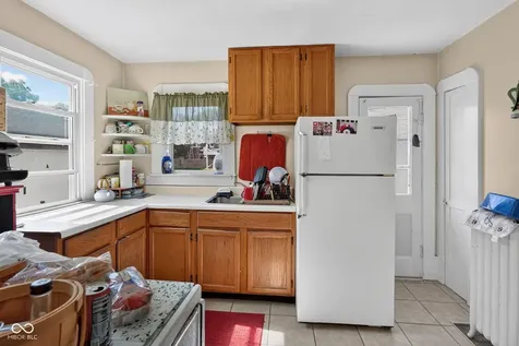 147 E King Street Franklin IN 46131