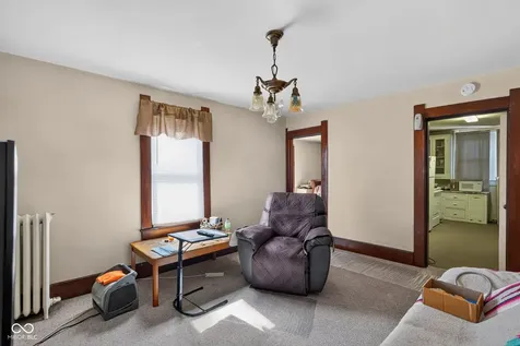 147 E King Street Franklin IN 46131