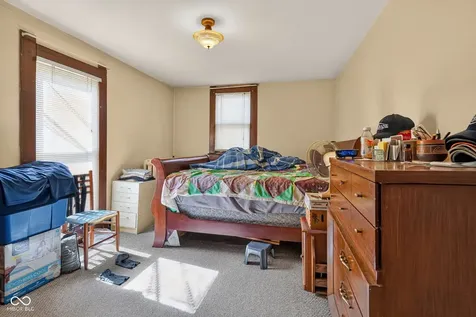 147 E King Street Franklin IN 46131