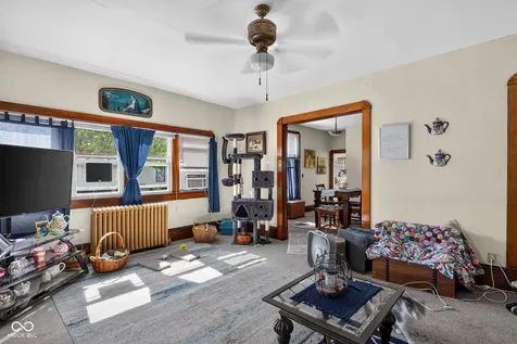 147 E King Street Franklin IN 46131