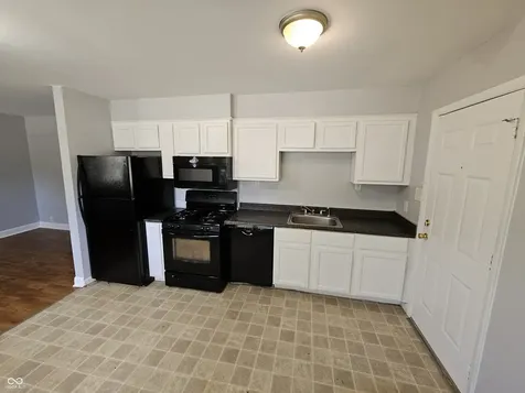 3964 N Lesley Avenue Indianapolis IN 46226