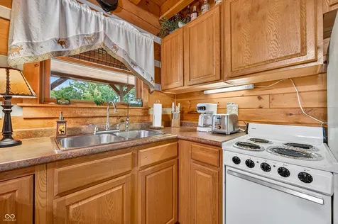 9601 Buffalo Pike Freetown IN 47235