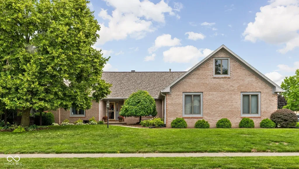 1018 Lakewood South Drive Brownsburg IN 46112