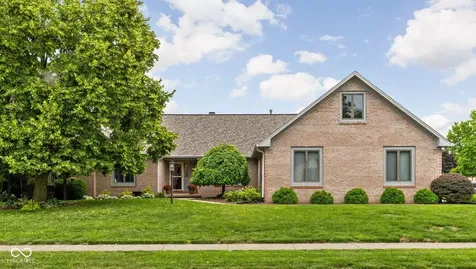 1018 Lakewood South Drive Brownsburg IN 46112