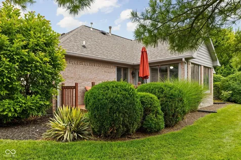 1018 Lakewood South Drive Brownsburg IN 46112