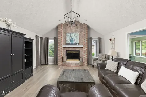 1018 Lakewood South Drive Brownsburg IN 46112