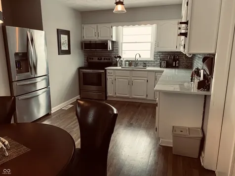 7415 E 48th Street Indianapolis IN 46226