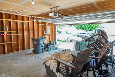 2154 Summer Breeze Way Greenwood IN 46143