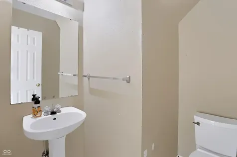8827 Youngs Creek Lane Camby IN 46113
