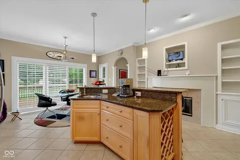 9322 Timberline Way Indianapolis IN 46256