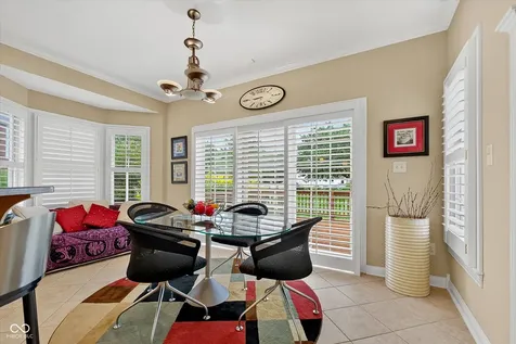 9322 Timberline Way Indianapolis IN 46256