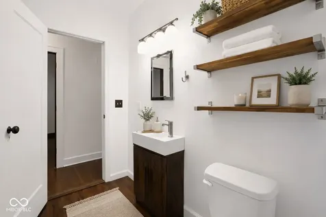 4142 Rookwood Avenue Indianapolis IN 46208