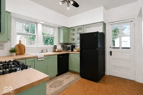 4142 Rookwood Avenue Indianapolis IN 46208
