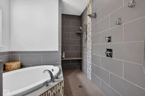 10504 Aspen Drive Fishers IN 46037