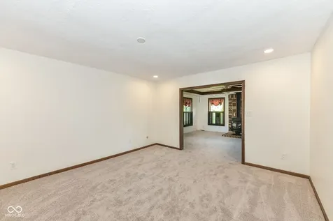13320 San Vincente Boulevard Fishers IN 46038