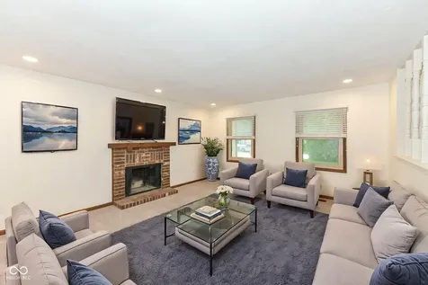 13320 San Vincente Boulevard Fishers IN 46038