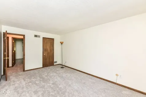 13320 San Vincente Boulevard Fishers IN 46038