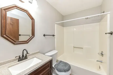 13320 San Vincente Boulevard Fishers IN 46038