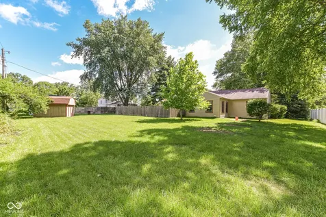 13320 San Vincente Boulevard Fishers IN 46038