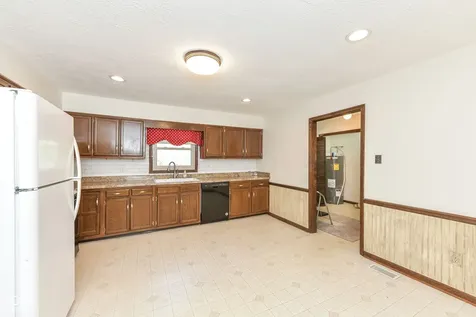 13320 San Vincente Boulevard Fishers IN 46038