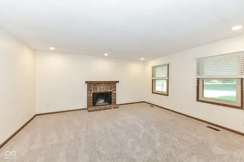 13320 San Vincente Boulevard Fishers IN 46038