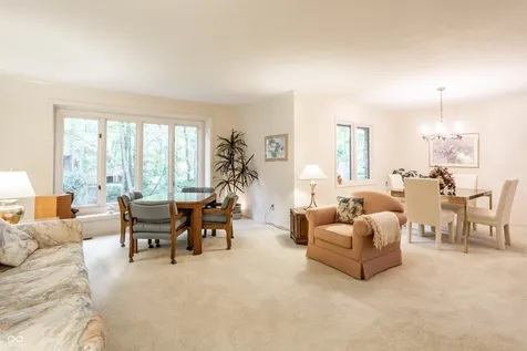 8834 Swiftsail Circle Indianapolis IN 46256