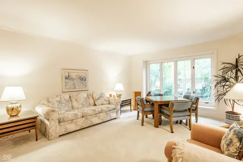 8834 Swiftsail Circle Indianapolis IN 46256