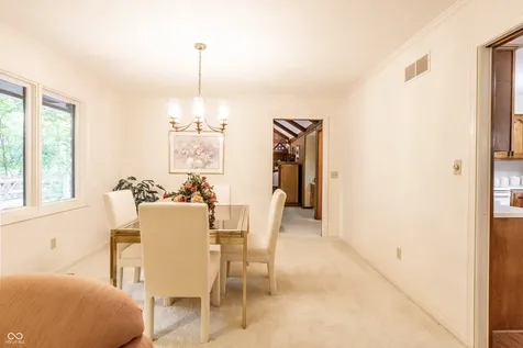 8834 Swiftsail Circle Indianapolis IN 46256