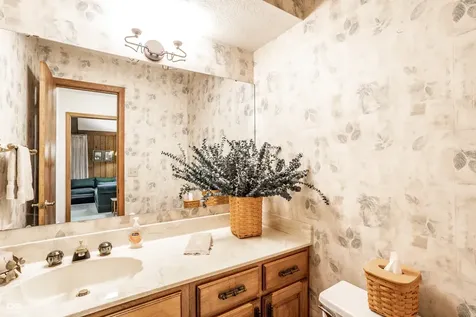 8834 Swiftsail Circle Indianapolis IN 46256