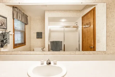 8834 Swiftsail Circle Indianapolis IN 46256