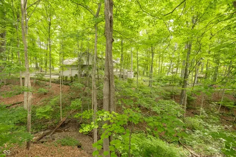 8834 Swiftsail Circle Indianapolis IN 46256