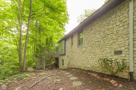 8834 Swiftsail Circle Indianapolis IN 46256