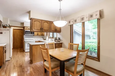 8834 Swiftsail Circle Indianapolis IN 46256