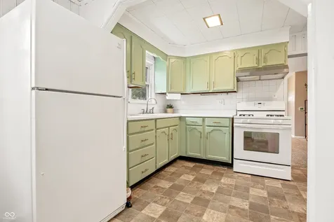 325 E Michigan Street Fortville IN 46040