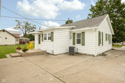 325 E Michigan Street Fortville IN 46040