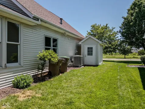 4420 Princeton Park Drive Columbus IN 47201