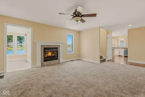 4420 Princeton Park Drive Columbus IN 47201