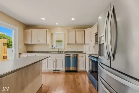 4420 Princeton Park Drive Columbus IN 47201