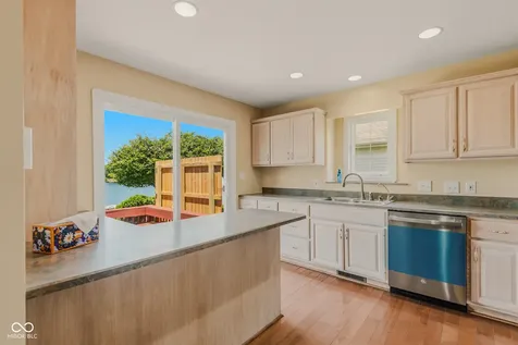 4420 Princeton Park Drive Columbus IN 47201