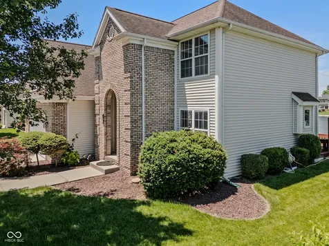 4420 Princeton Park Drive Columbus IN 47201