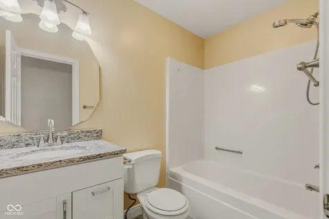 4420 Princeton Park Drive Columbus IN 47201