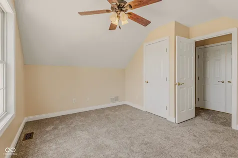 4420 Princeton Park Drive Columbus IN 47201