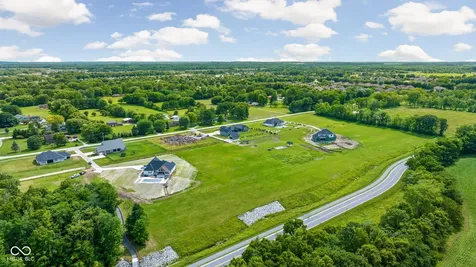 5872 Gibbs Road Plainfield IN 46168