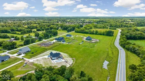 5872 Gibbs Road Plainfield IN 46168