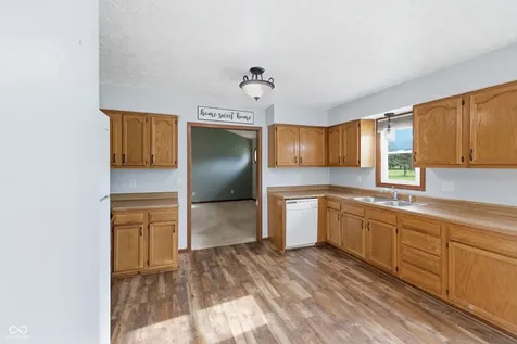3805 S County Road 475 E Plainfield IN 46168