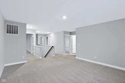 24 Hollister Way Cicero IN 46034