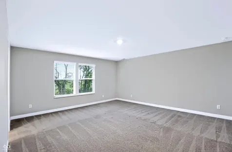 24 Hollister Way Cicero IN 46034