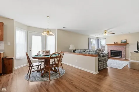 205 Easton Point Way Greenwood IN 46142