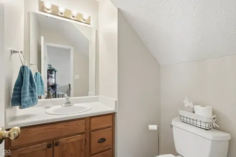 205 Easton Point Way Greenwood IN 46142